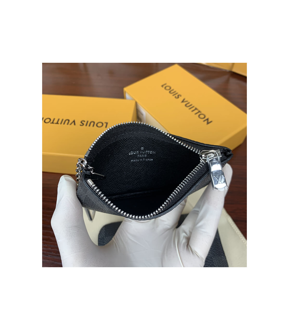 Louis Vuitton Key Pouch Damier Graphite Black 1965571
