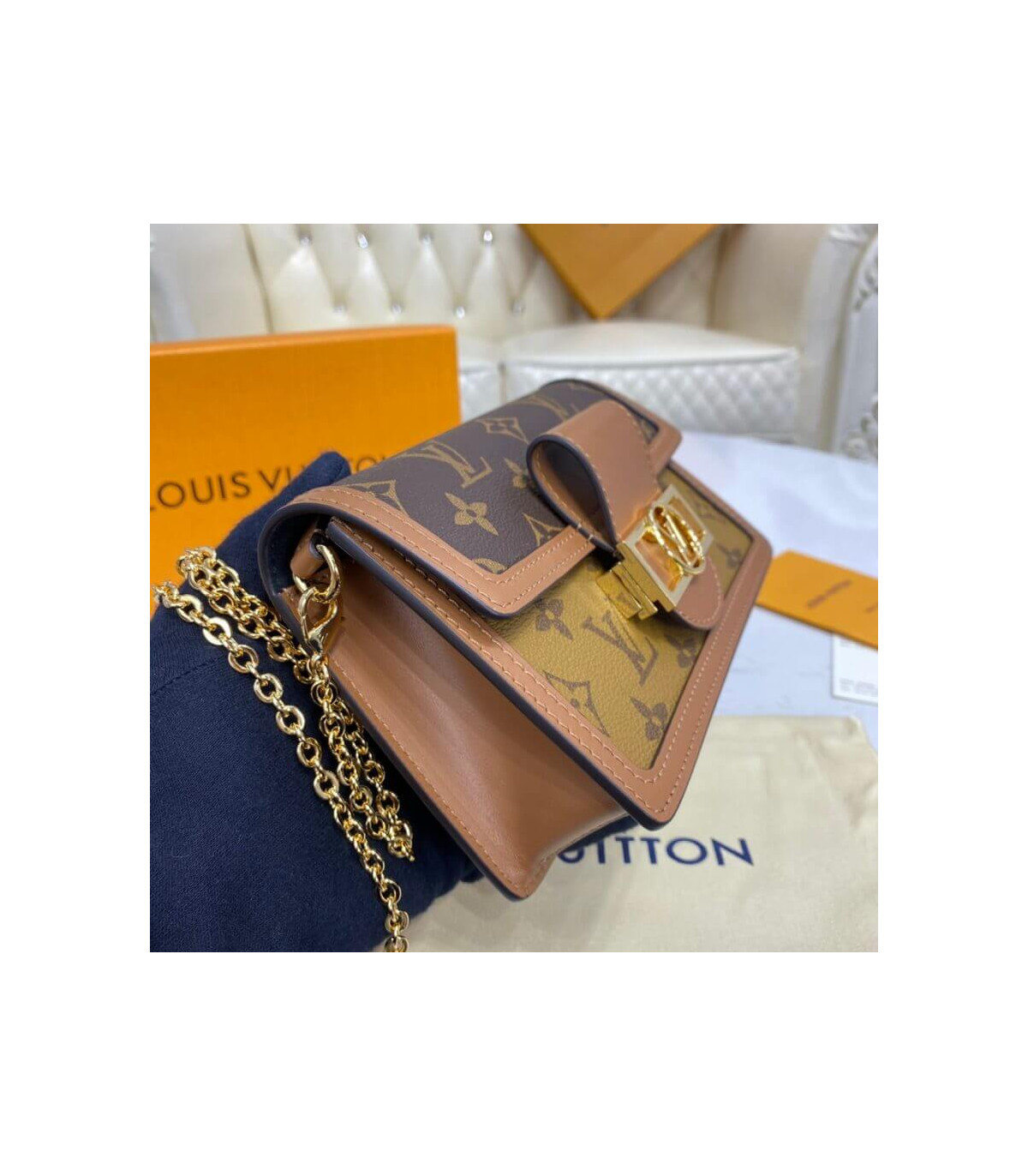 Shop Louis Vuitton Dauphine Chain Wallet (M68746) by LesAiles
