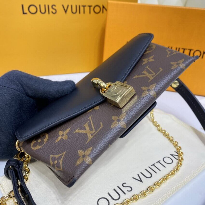 Shop Louis Vuitton 2022 SS Padlock On Strap (M80763, M80559) by Corriere