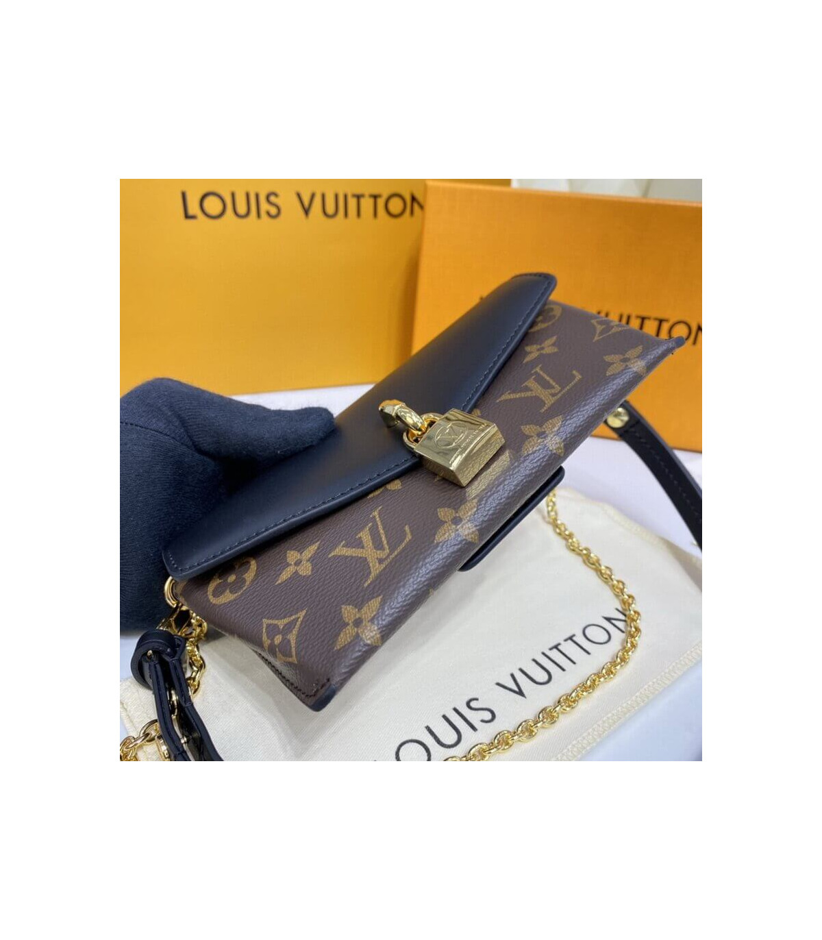 Shop Louis Vuitton Padlock On Strap (M80763, M80559) by CITYMONOSHOP
