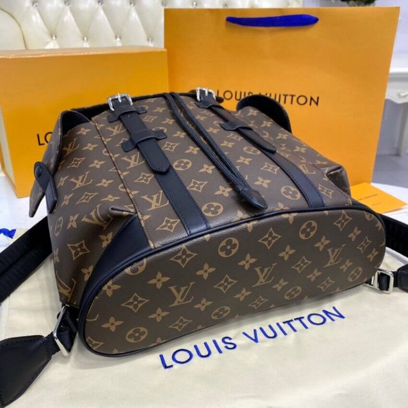 Shop Louis Vuitton CHRISTOPHER Christopher pm (M55699) by MUTIARA
