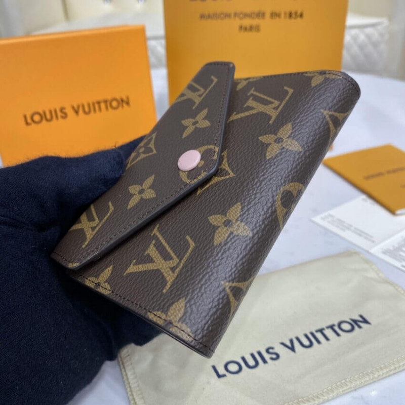LOUIS VUITTON Monogram Victorine Wallet 1256850