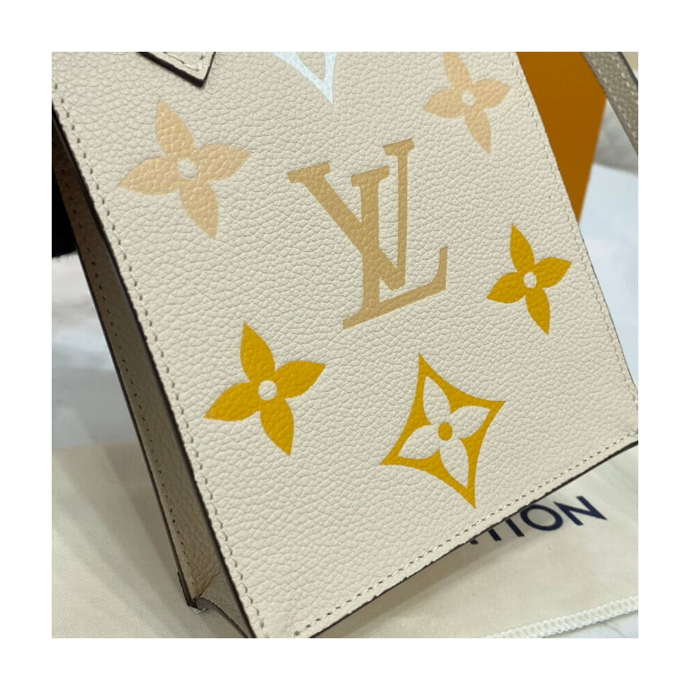 Shop Louis Vuitton PETIT SAC PLAT Petit sac plat (M81238) by かなかなフェーブル
