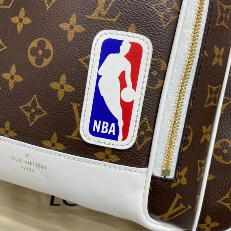 LOUIS VUITTON X NBA Monogram New Backpack 836818
