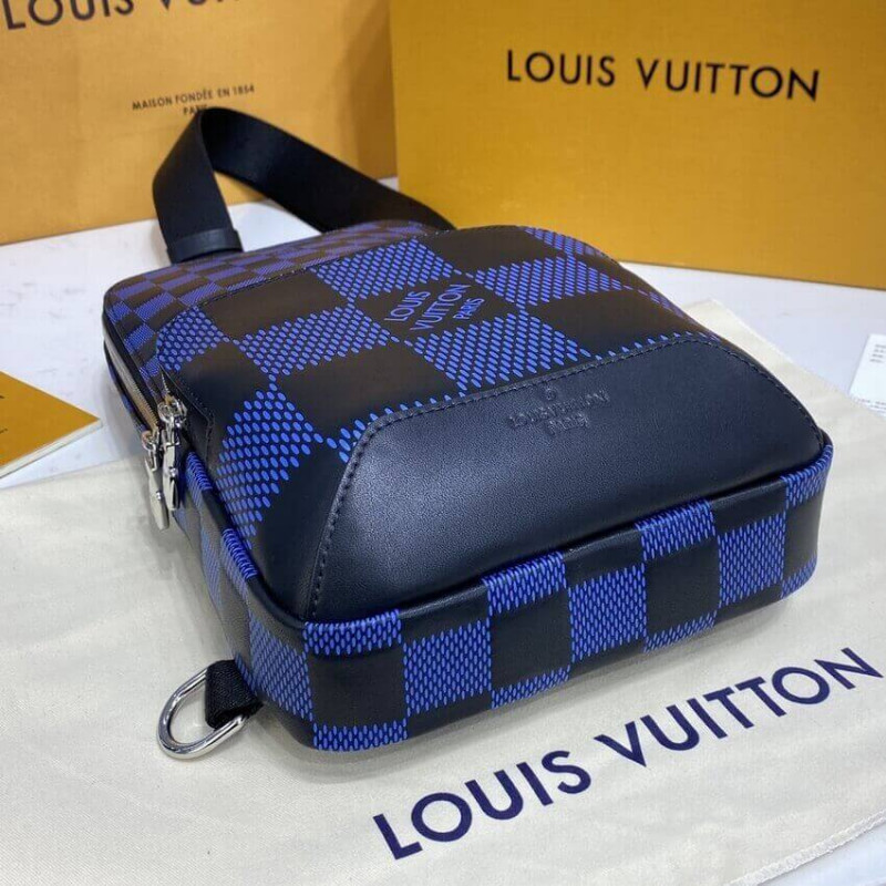 Avenue sling cloth bag Louis Vuitton Blue in Cloth - 32727815
