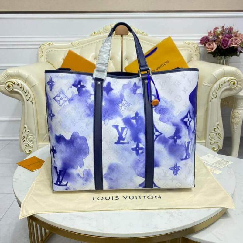 Louis Vuitton Monogram Empreinte V Tote BB - Blue Totes, Handbags -  LOU779155