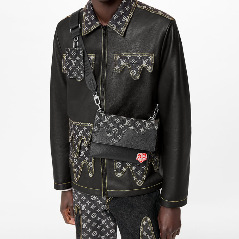 Leather bag Louis Vuitton x Nigo Black in Leather - 33067212
