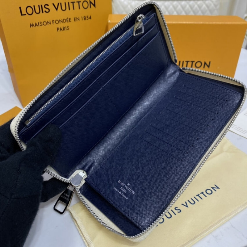 Shop Louis Vuitton ZIPPY WALLET VERTICAL 2021 SS Zippy Wallet Vertical  (M80423) by Kanade_Japan