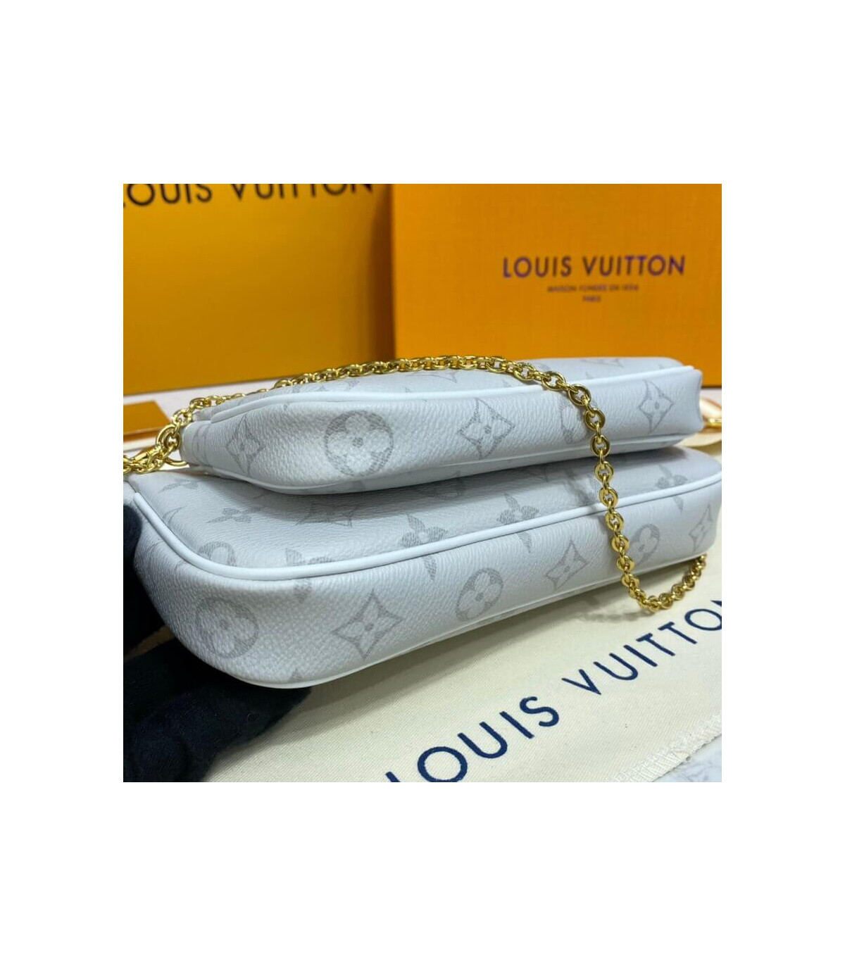 Brățări femei Louis Vuitton - cumpărați pe Shopsy