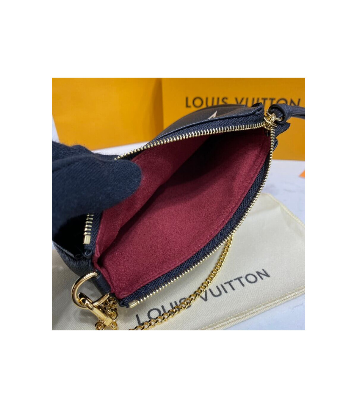 Shop Louis Vuitton Mini pochette accessoires (M80732) by mocopal