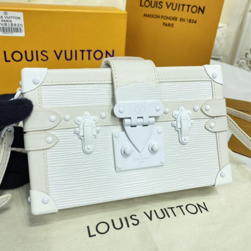 Louis Vuitton Sperone White Leather ref.169063 - Joli Closet